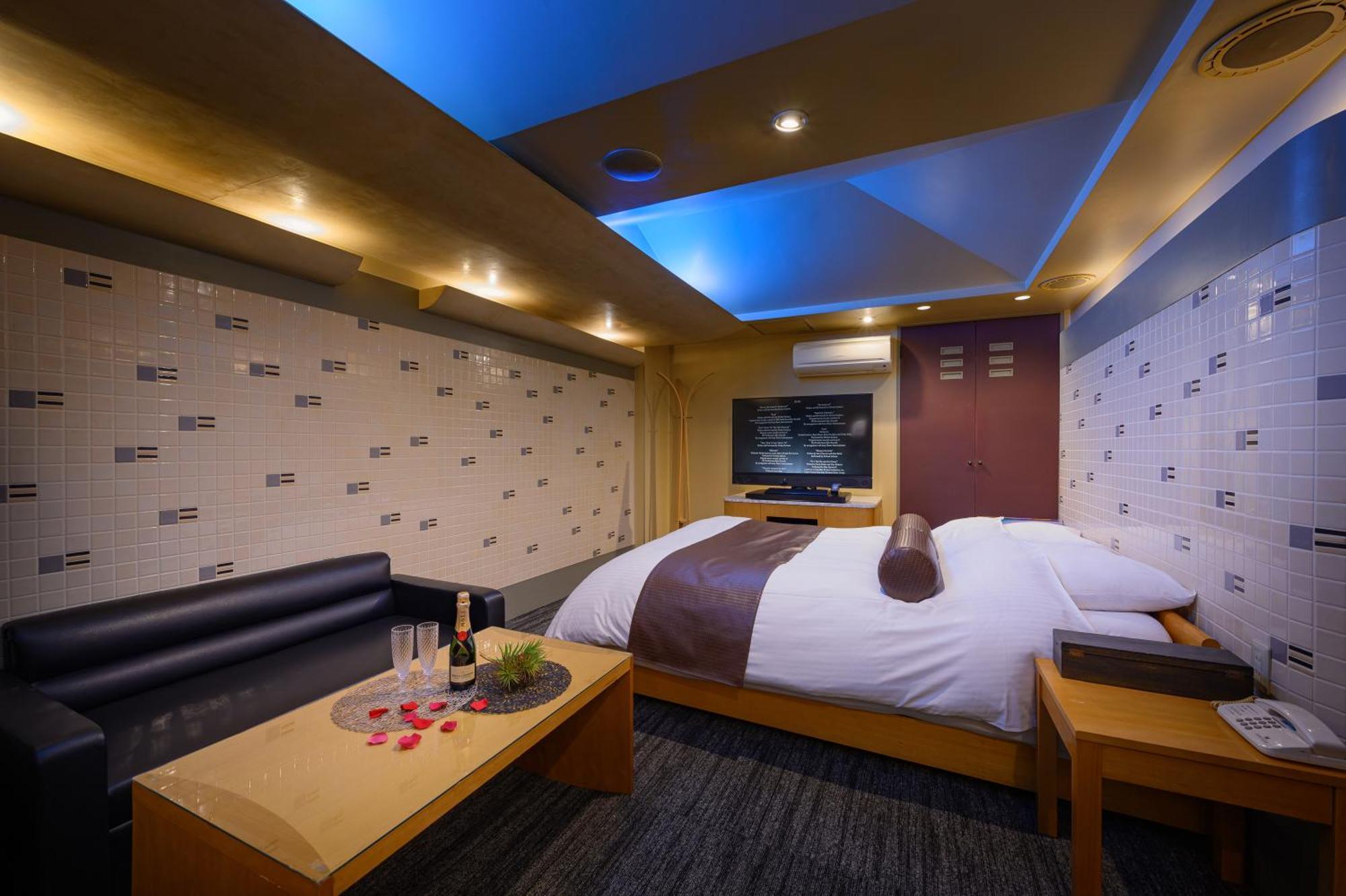 Water Hotel Mw (Adults Only) Saitama Exteriér fotografie